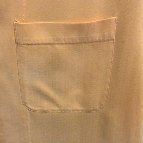 Tommy Bahama 100% Silk Short Sleeve Blouse - Picture 5 of 10